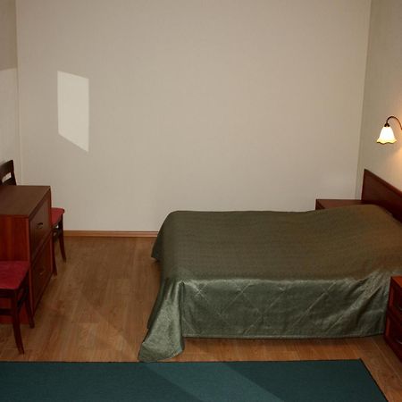 Mini-Hotel On Geroiv Energetykiv Street 18 เคียฟ ภายนอก รูปภาพ
