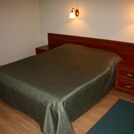 Mini-Hotel On Geroiv Energetykiv Street 18 เคียฟ ภายนอก รูปภาพ