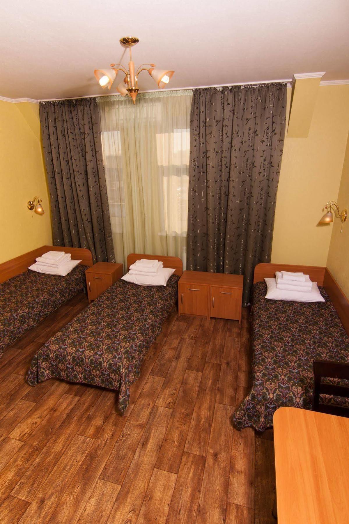 Mini-Hotel On Geroiv Energetykiv Street 18 เคียฟ ภายนอก รูปภาพ